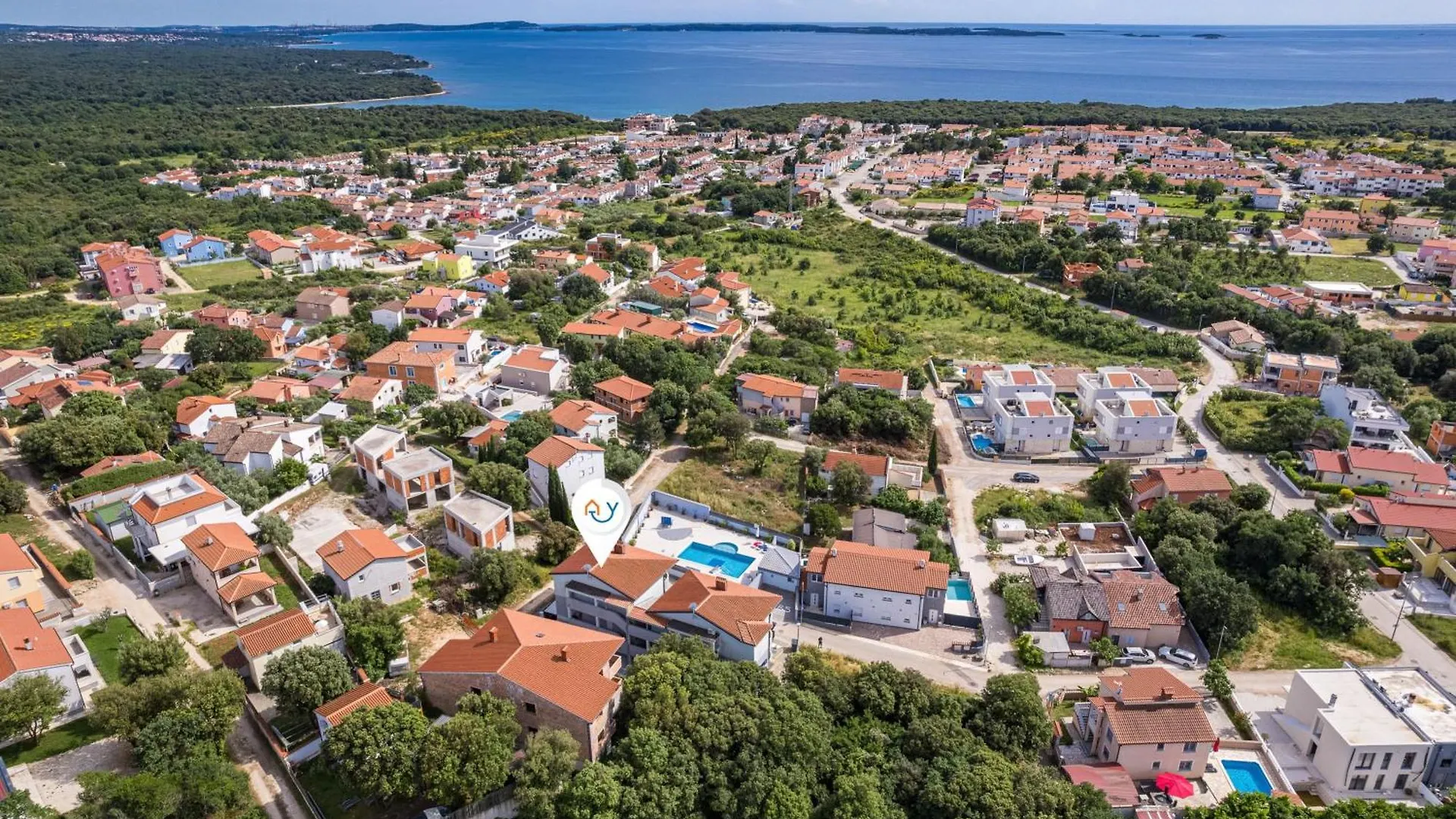 Mery'S Sunny Pool Apartment - Happy Rentals Vodnjan